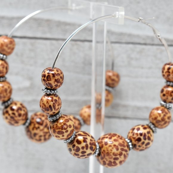 Oversized Wood Leopard Print Bead Hoop Earrings - Picture 10 of 11
